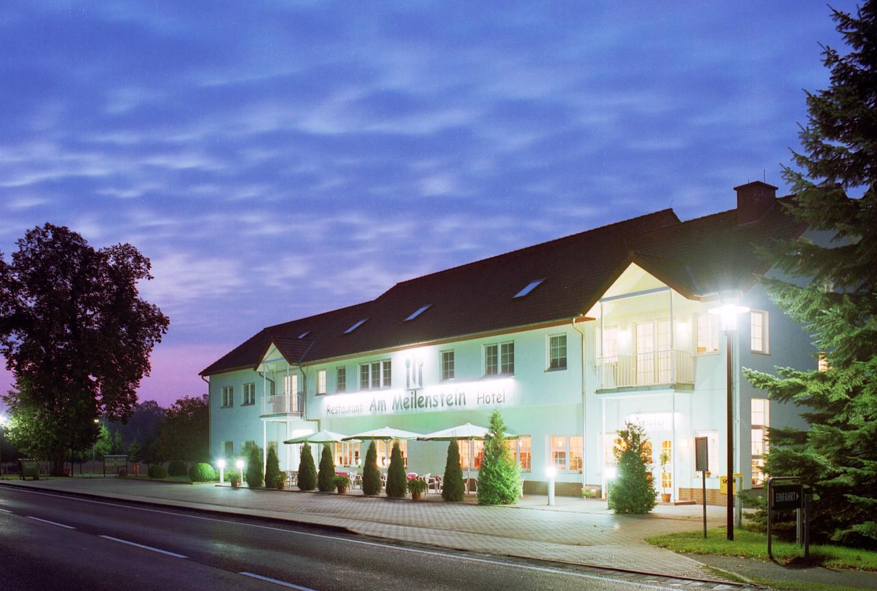 Hotel Am Meilenstein Dunkelforth Dış mekan fotoğraf